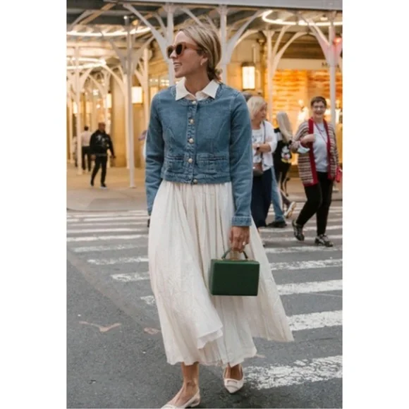 J. Crew Louisa Lady Denim Crop Jacket Size 8 - Picture 12 of 13